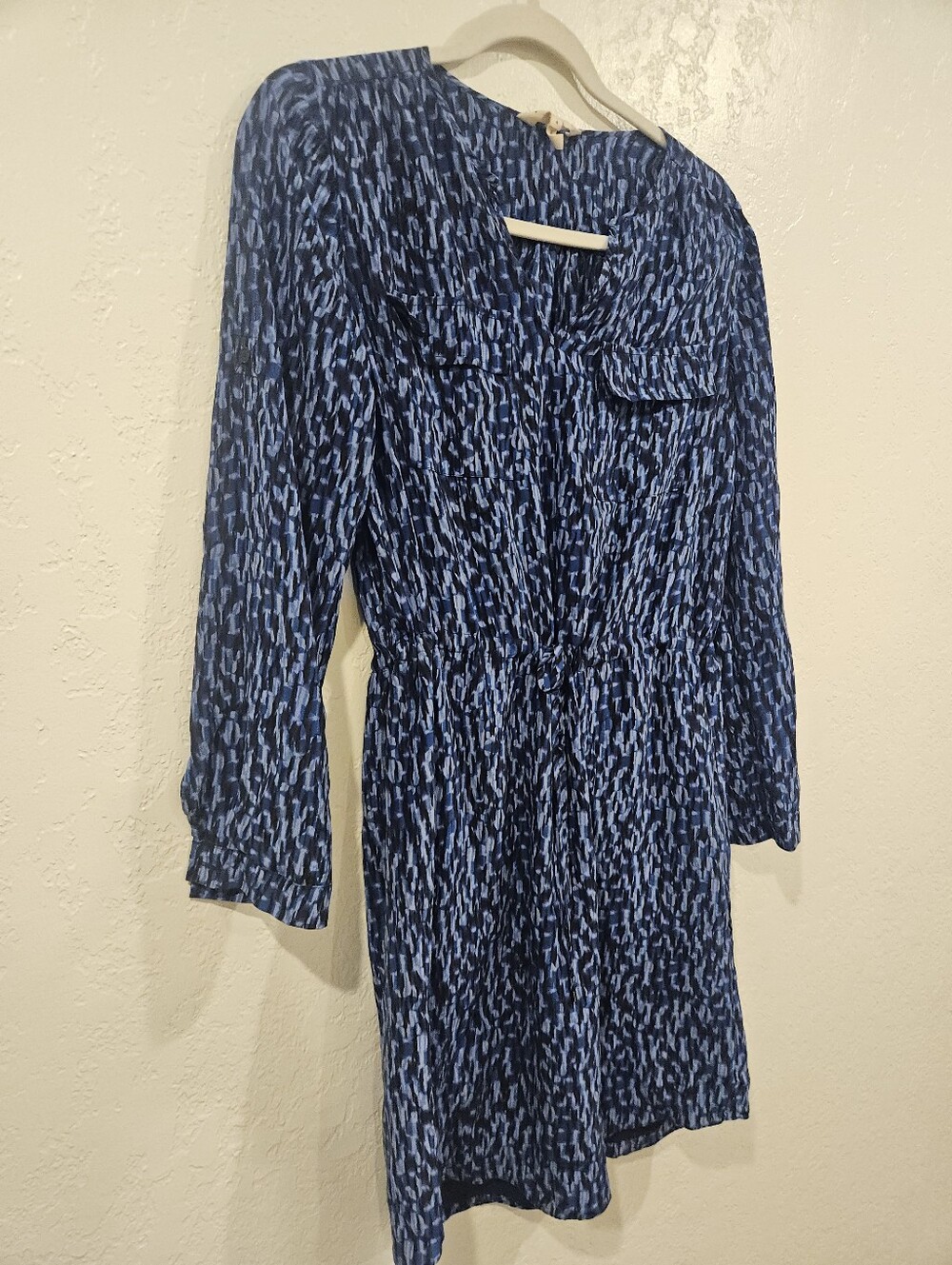 Rebecca Taylor Blouson 100% Silk Dress Size 4 Blue Abstract Long Sleeve Pockets.